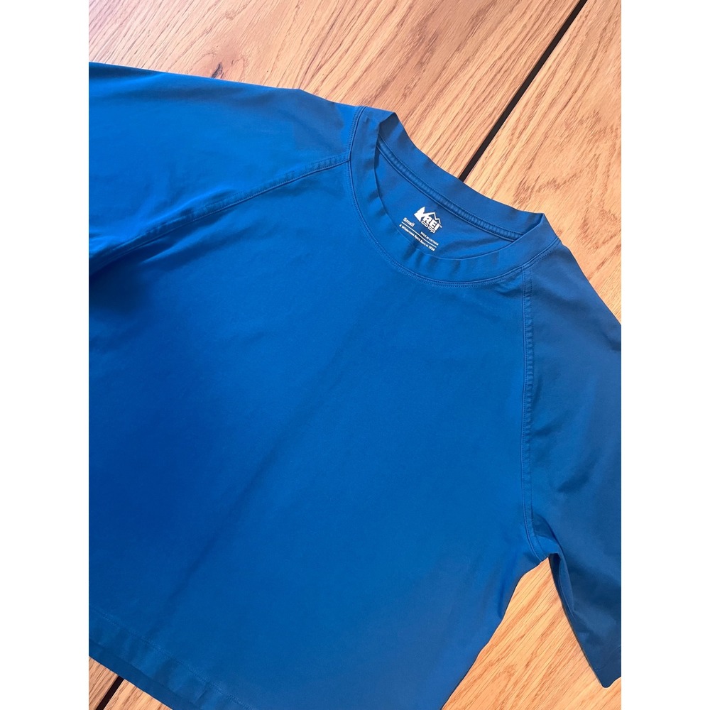 REI Co-op Short Sleeve Active Top Womens Small Blue Gorpcore Hiking Tee